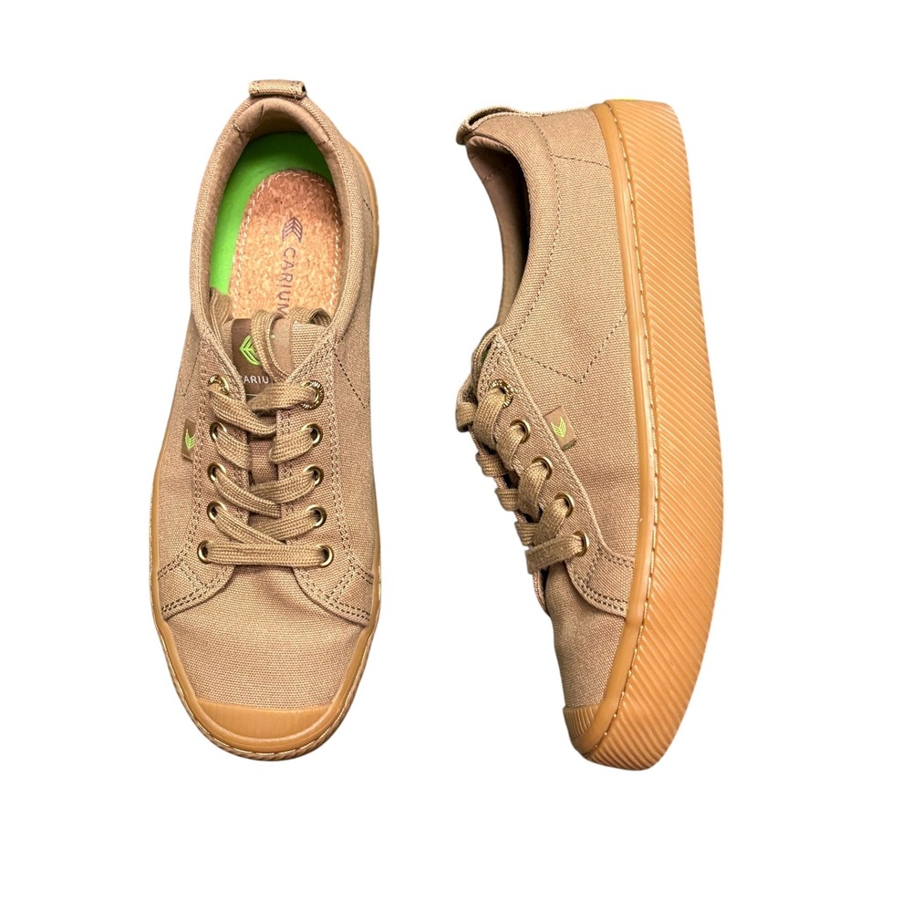 Cariuma Tan Canvas Sneakers sz 8.5‎  Womens Excellent Condition Super Clean
